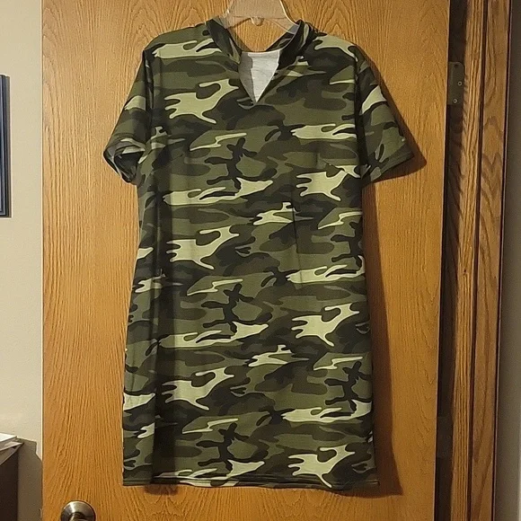 Never Worn Camo T-Shirt Dress, Size Xl | Color: Green | Size: Xl | Kateobrienmay's Closet Never Worn Camo T-Shirt Dress, Size Xl | Color: Green | Size: Xl | Kateobrienmay's Closet